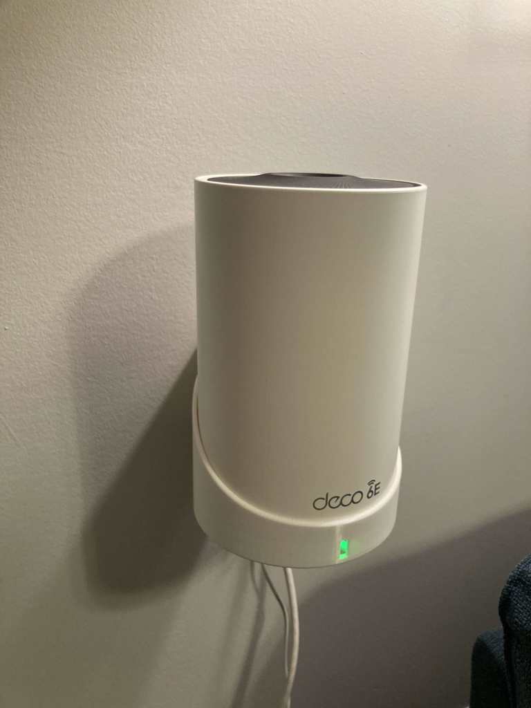 Wandmontage voor TP-Link Deco AXE5300, AXE5400 en XE75 Wi-Fi-systemen