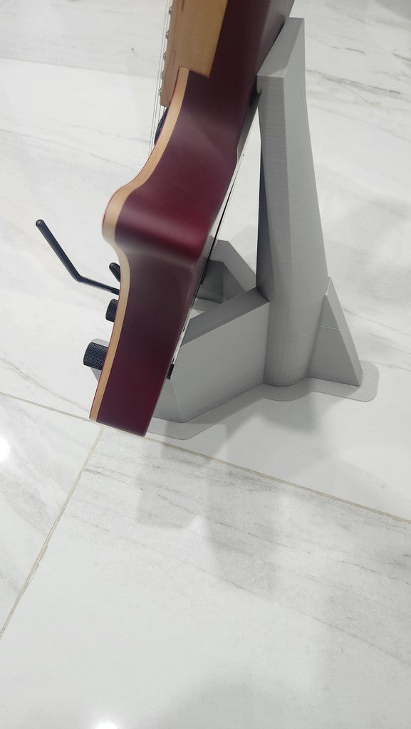 Guitarstativ i Strandberg Stil