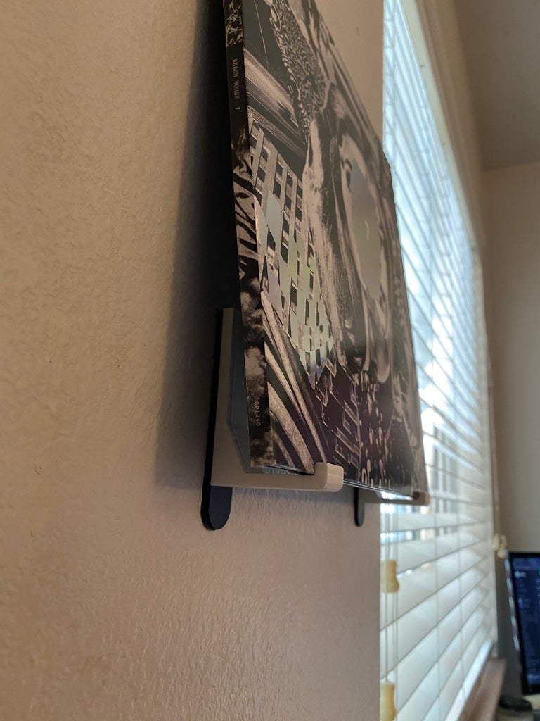 Vinylplaat Wandhouder "Nu speelt" - Elegant Display
