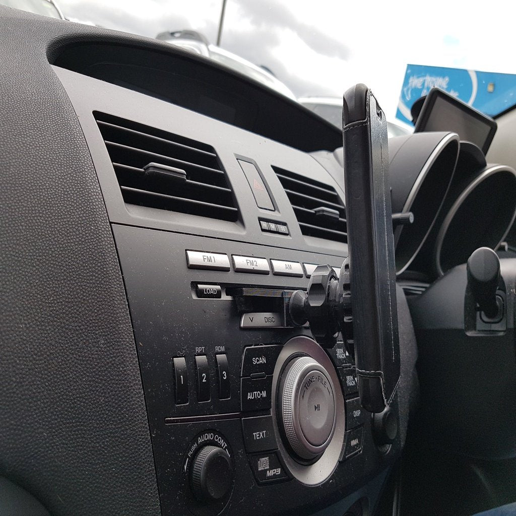 Magnetische telefoonhouder voor de CD-sleuf van de auto