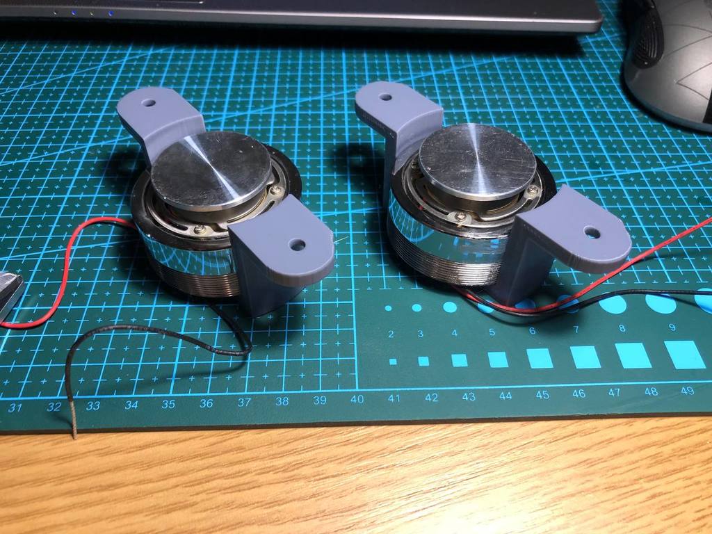 Montagebeugel voor vibratieluidsprekers (50x30 mm)