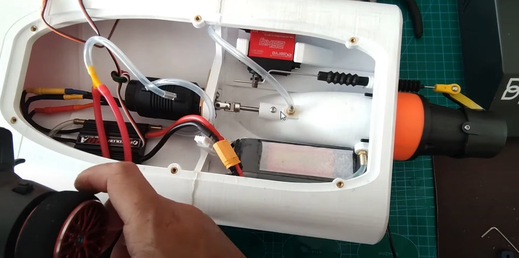 RC-boot met waterjet