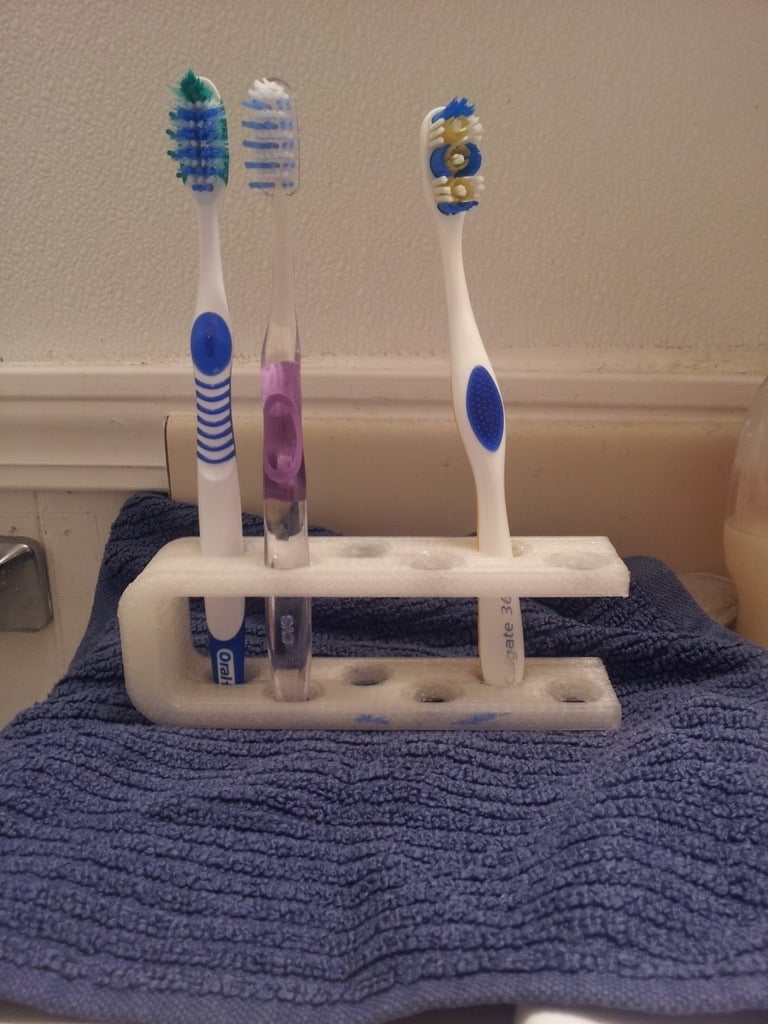 Eenvoudige tandenborstelhouder voor 6 tandenborstels