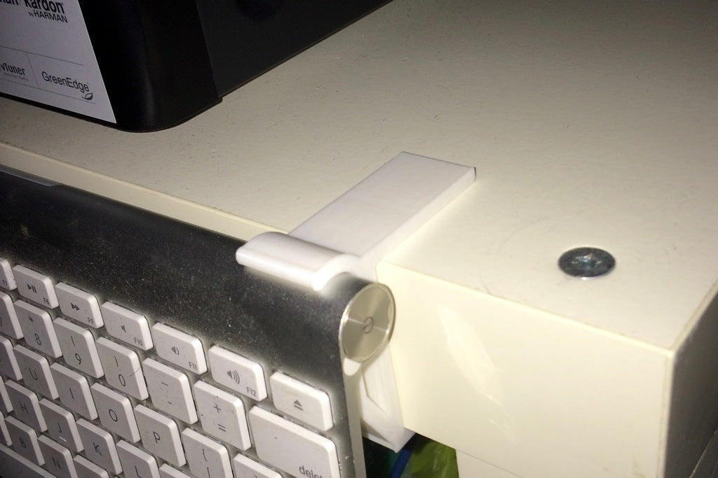 IKEA Expedit / Lack draadloze Apple toetsenbord- en trackpadopslag
