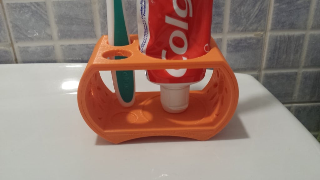 Badkameraccessoire: tandenborstel en tandpastahouder