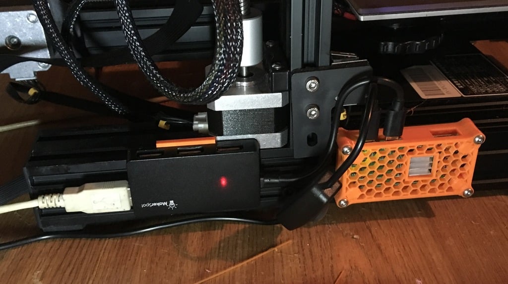 MakerSpot USB-hubclip voor Raspberry Pi