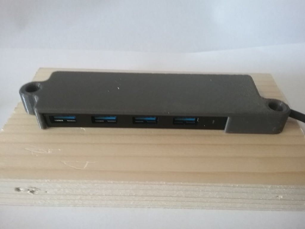 Anker USB Hub-Case en montage