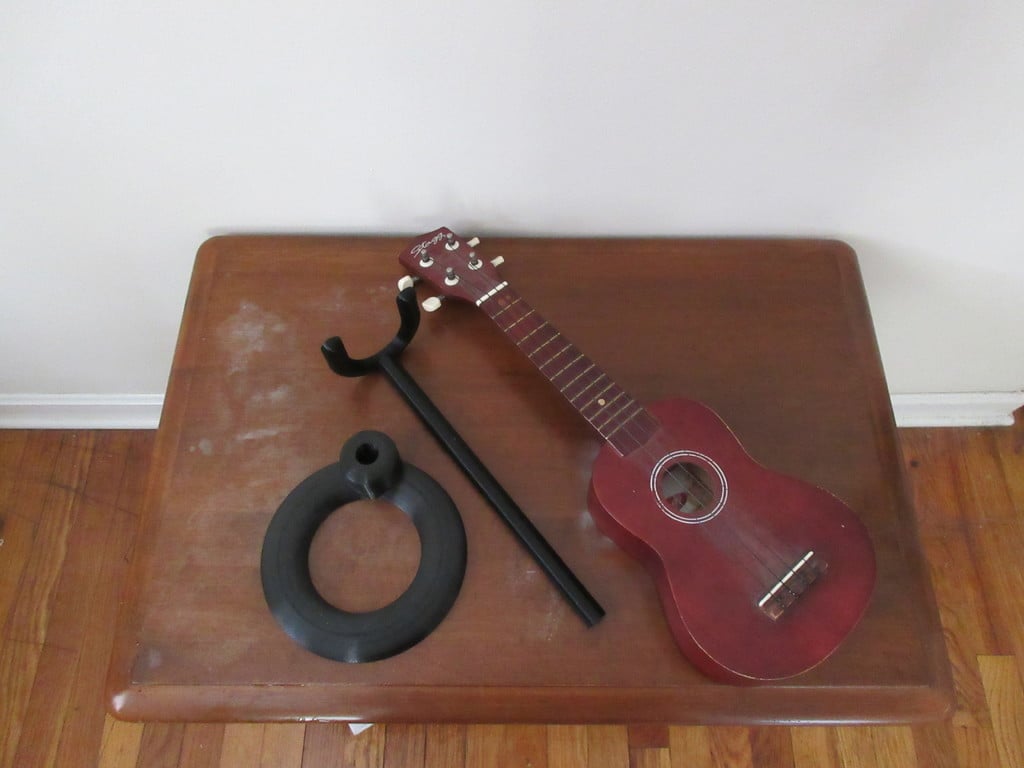 Stagg sopraan ukulele standaard en standaard