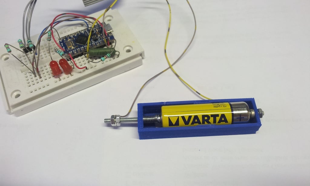 Verstelbare batterijhouder voor AAA-, AA- en 18650-cellen