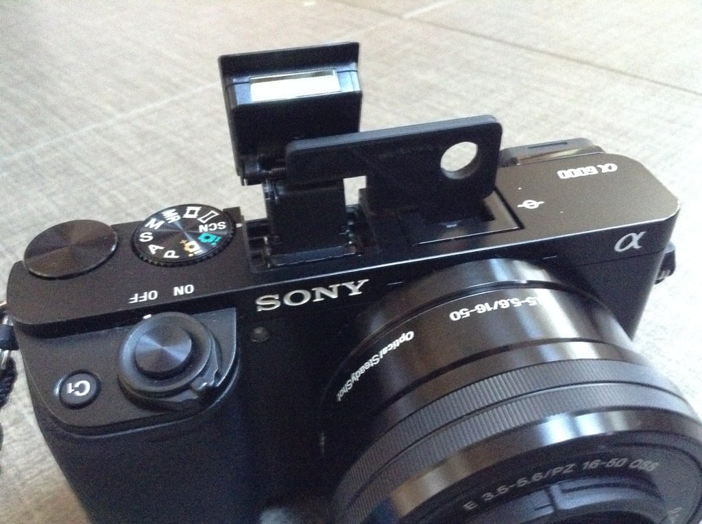 Bounce Flitserhouder voor Sony A6000 Camera