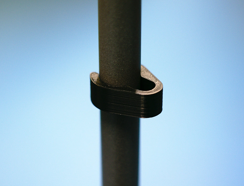 Aangepaste kabelclip voor microfoonstandaard