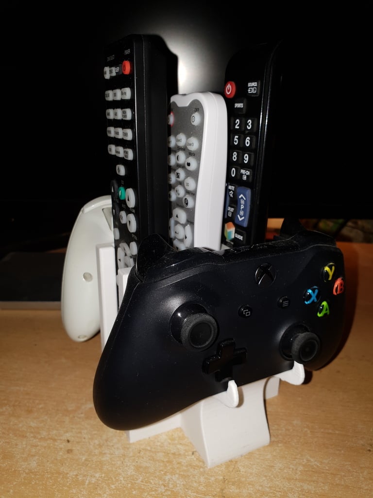 Afstandsbedieningstandaard en Xbox 360, Xbox One controllerhouder