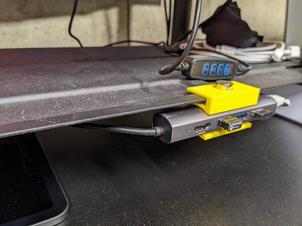 Anker Premium USB-C Hub Riser Clip met magneet