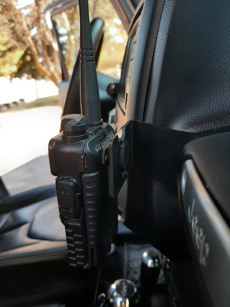 Baofeng UV5R microfoonknopadapter voor Jeep