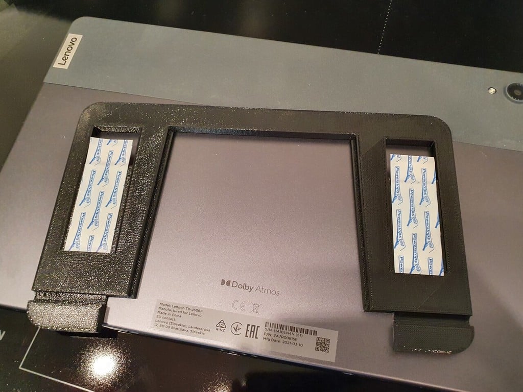 Zwevende tablet-wandhouder met opladersteun