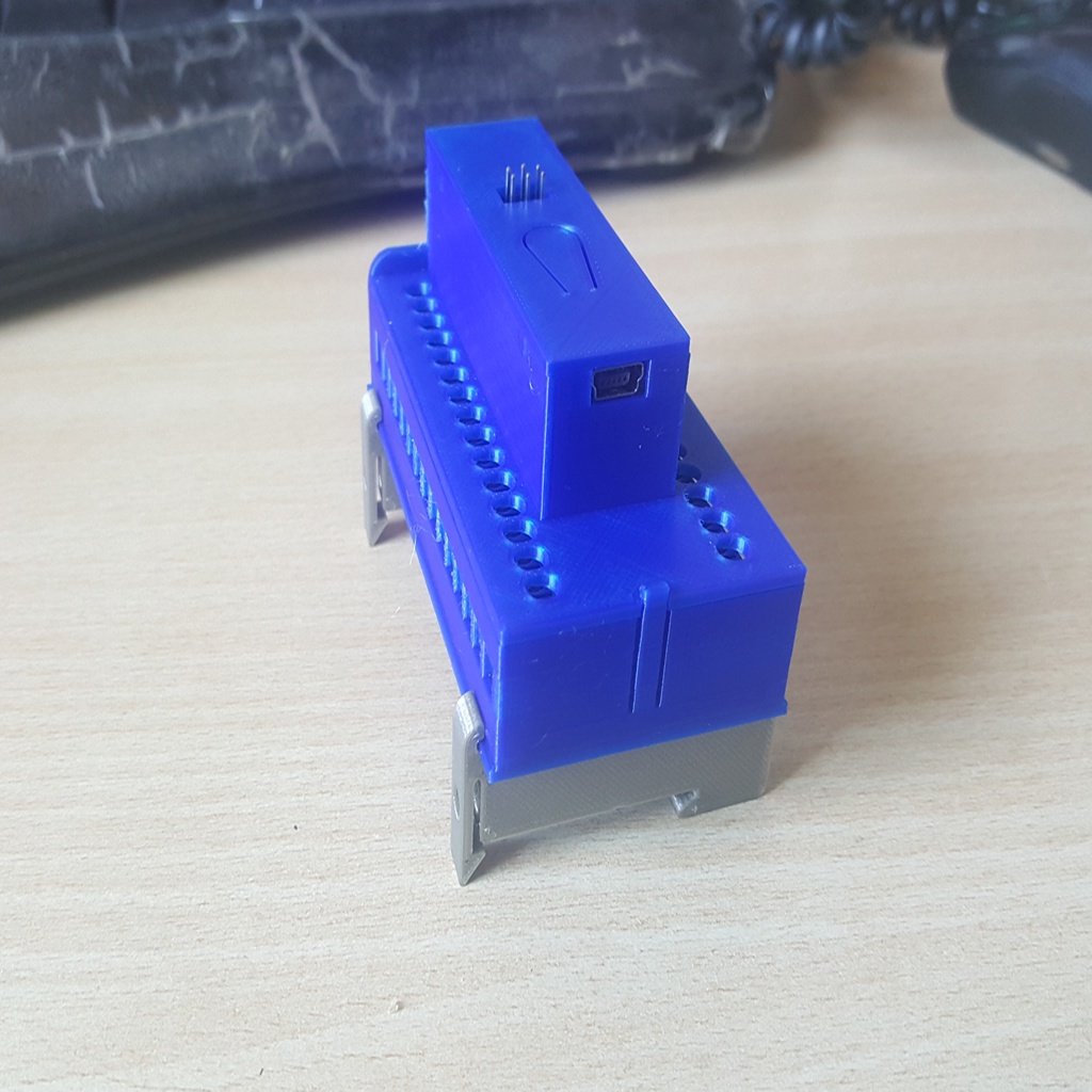 DIN-montagebehuizing voor Arduino NANO met Ethernet-schild en terminaladapter IO-schild