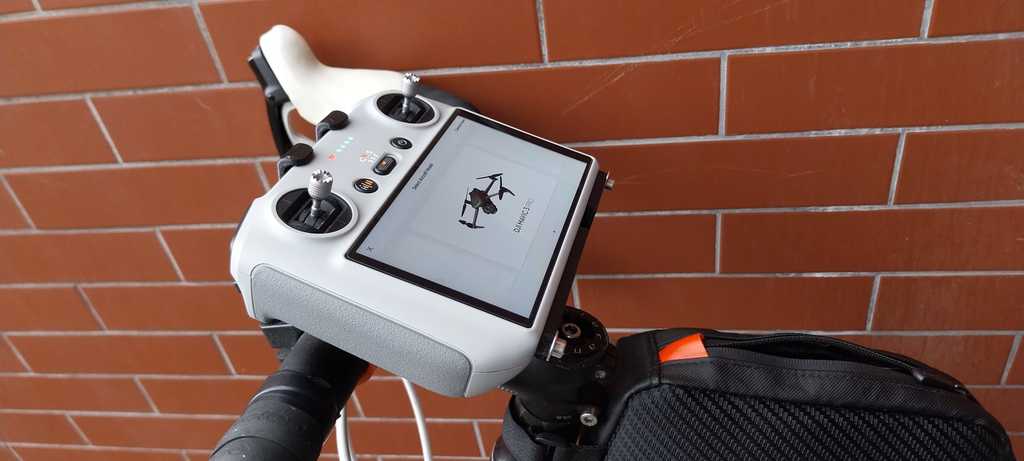 DJI RC Controller Houder voor Mini 3 PRO voor MTB of Racer Bike met Gopro Quadlock Montage Optie