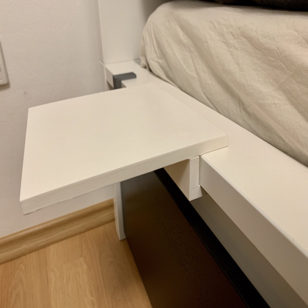 IKEA MALM Nachtkastje voor mobiele telefoons en andere