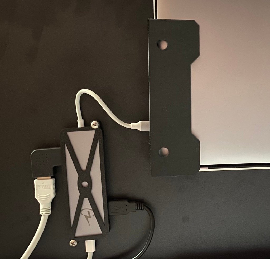 Montagebeugel onder het bureau voor CharJenPro USB C Hub