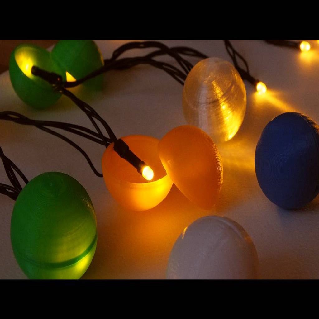 LED-kerstboombal met licht