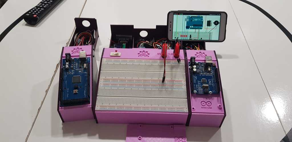 Modulaire Arduino / Breadboard-standaard voor Arduino en Raspberry
