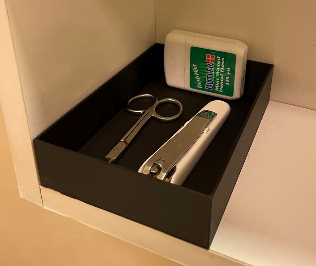 Eenvoudig opbergvak voor badkamer en kantoor